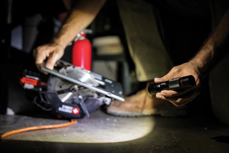 Coast Products Coast® HX5R Rechargeable Pure Beam Focusing Pocket Light - 340 Lumens - 178M Beam 8 Coast Products Coast® HX5R Rechargeable Pure Beam Focusing Pocket Light - 340 Lumens - 178M Beam