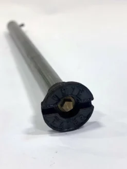 WD Industrial Waterworks Products Country Style Curb Stop Upper Extension Riser