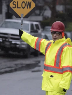 Pioneer The Rock 300D Oxford Polyester Waterproof Safety Rain Jacket | S-5XL Hi-Vis Work Wear