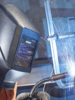 Jackson Safety Jackson HLX-100 Insight Black Digital ADF Welding Helmet