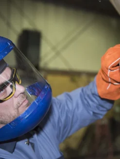 Personal Protective Equipment Sellstrom 380 Series Dual Crown Ratchet Adjustment Faceshield Kit - Clear Visor